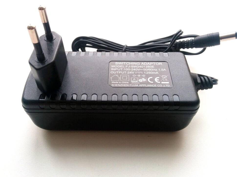Блок питания MERRYKING MKS-2401250EU 24V 1,25A (СТ-7.2) артикул EN-00006277 