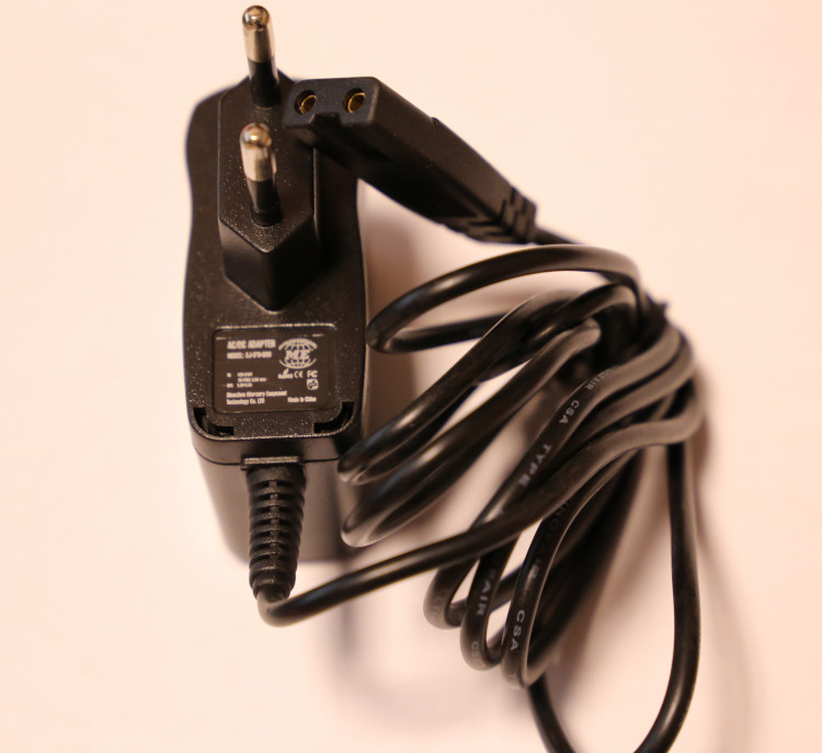 Адаптер сетевой для весов M-ER  (5,8V/0,5А), со специальным разъемом​ артикул 8484			                  